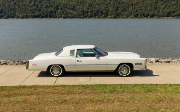 Cadillac-Eldorado-1977-Cotillon-White-White-4