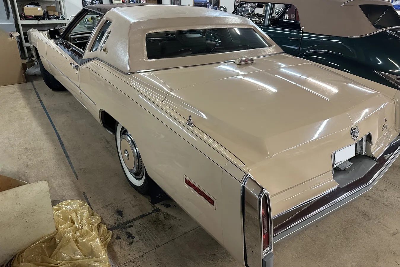 Cadillac-Eldorado-1978-Arizona-Beige-amp-Demitasse-Brown-Brown-2