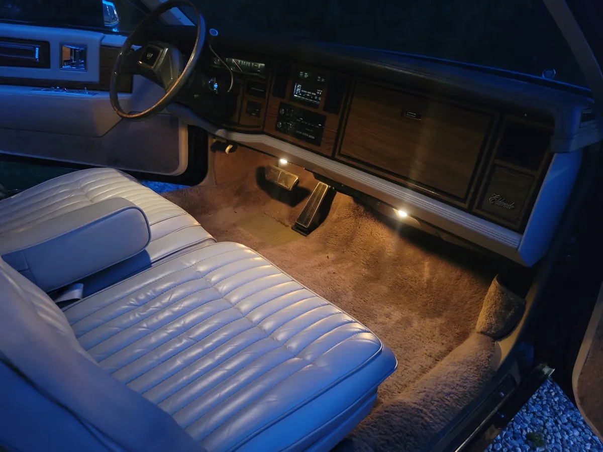 Cadillac-Eldorado-1984-Black-Gray-13