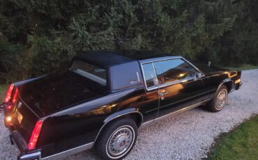 Cadillac-Eldorado-1984-Black-Gray-2