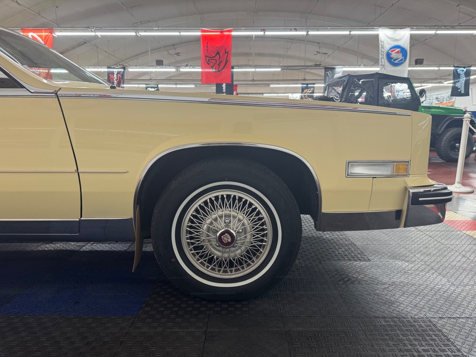 Cadillac-Eldorado-1985-Coupe-26