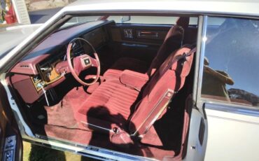 Cadillac-Eldorado-1985-White-Red-1