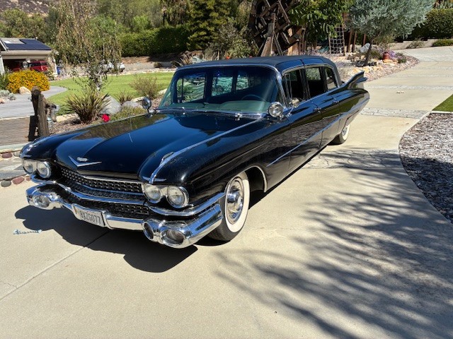 Cadillac-Fleetwood-1959-Sedan-1