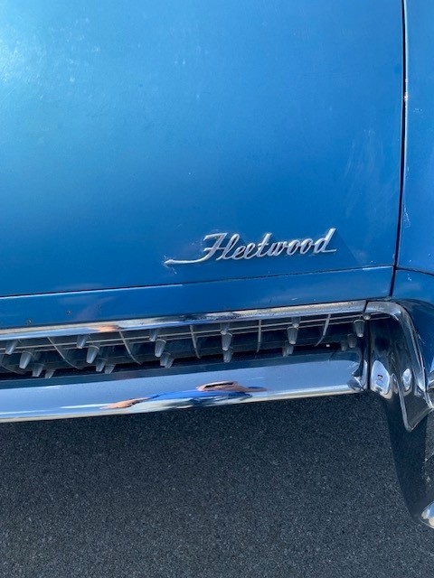 Cadillac-Fleetwood-1960-Sedan-14