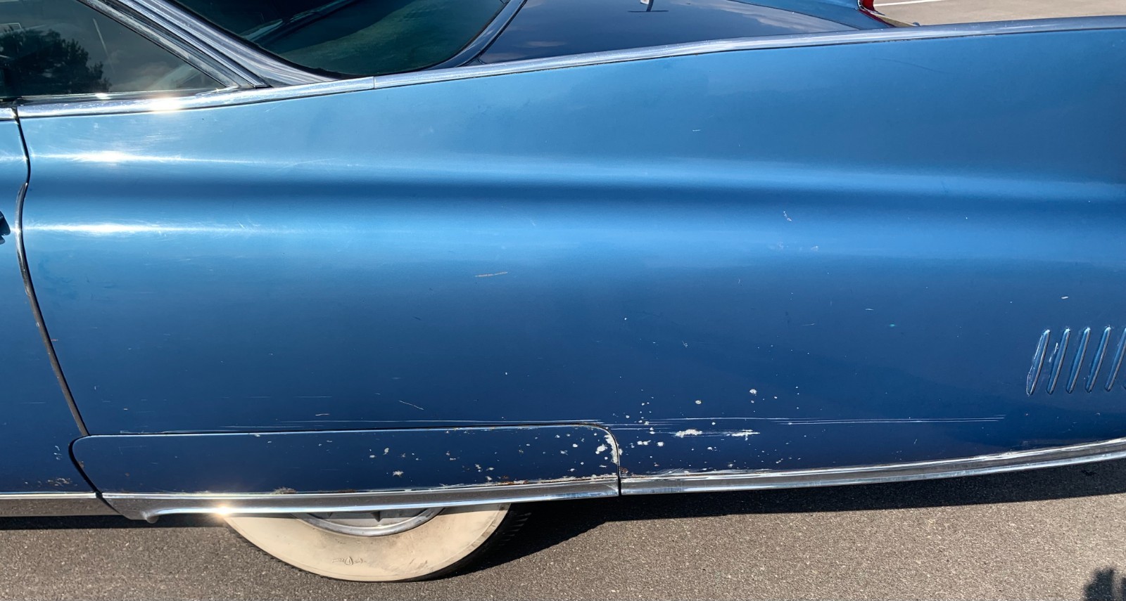 Cadillac-Fleetwood-1960-Sedan-18