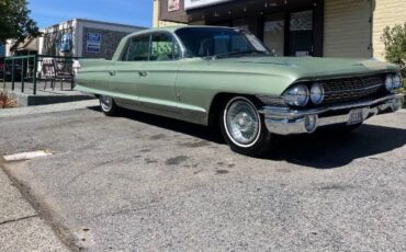 Cadillac-Fleetwood-1961-4