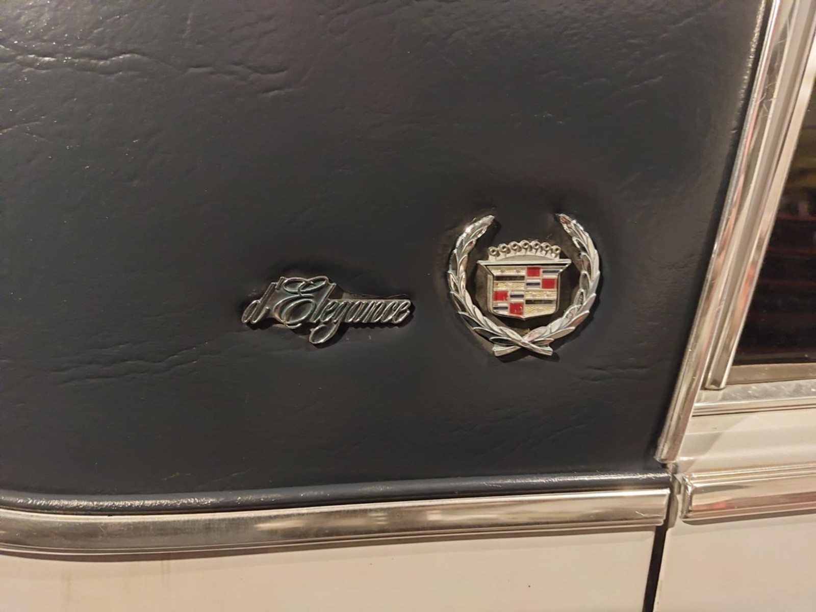 Cadillac-Fleetwood-1981-Sedan-7