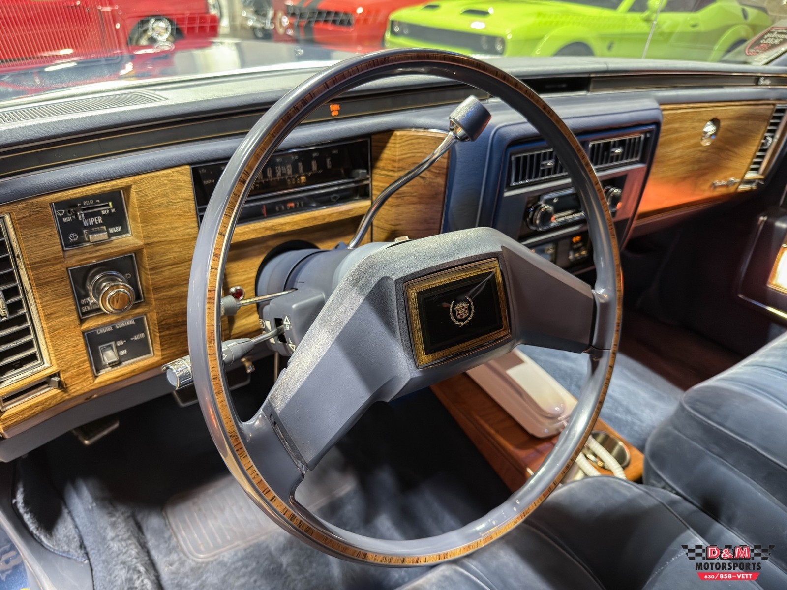 Cadillac-Fleetwood-1983-Sedan-15