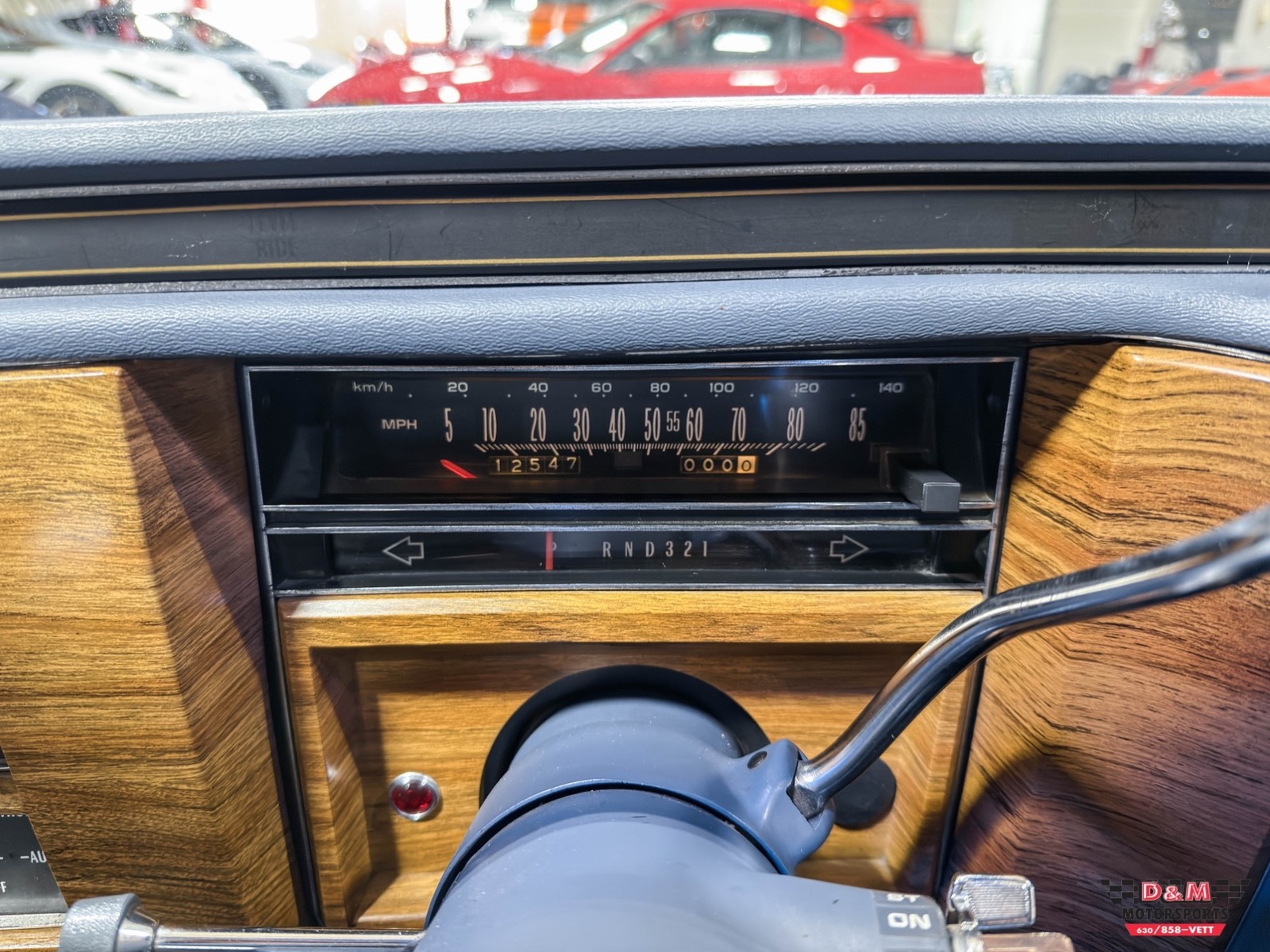 Cadillac-Fleetwood-1983-Sedan-16