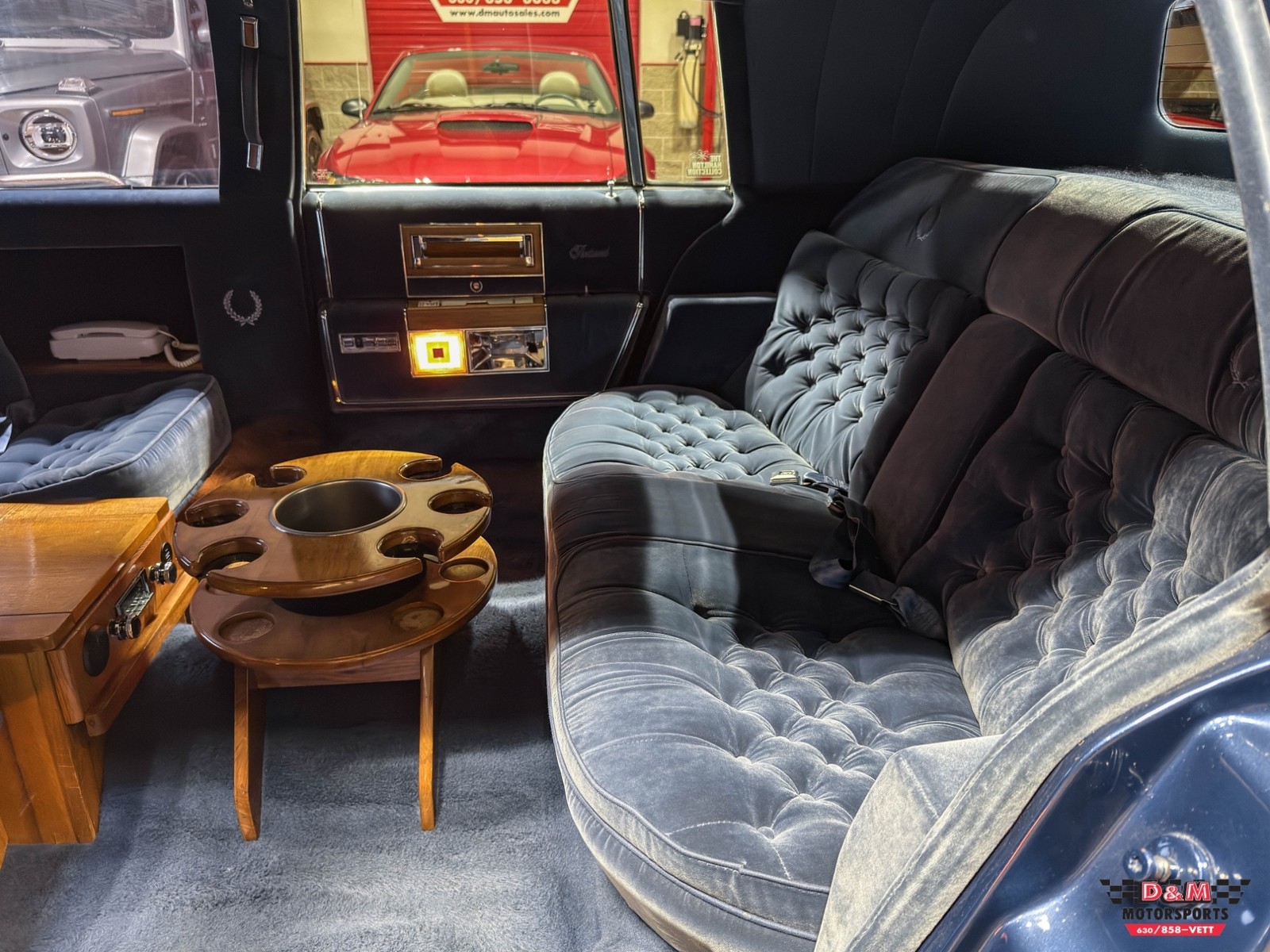 Cadillac-Fleetwood-1983-Sedan-23