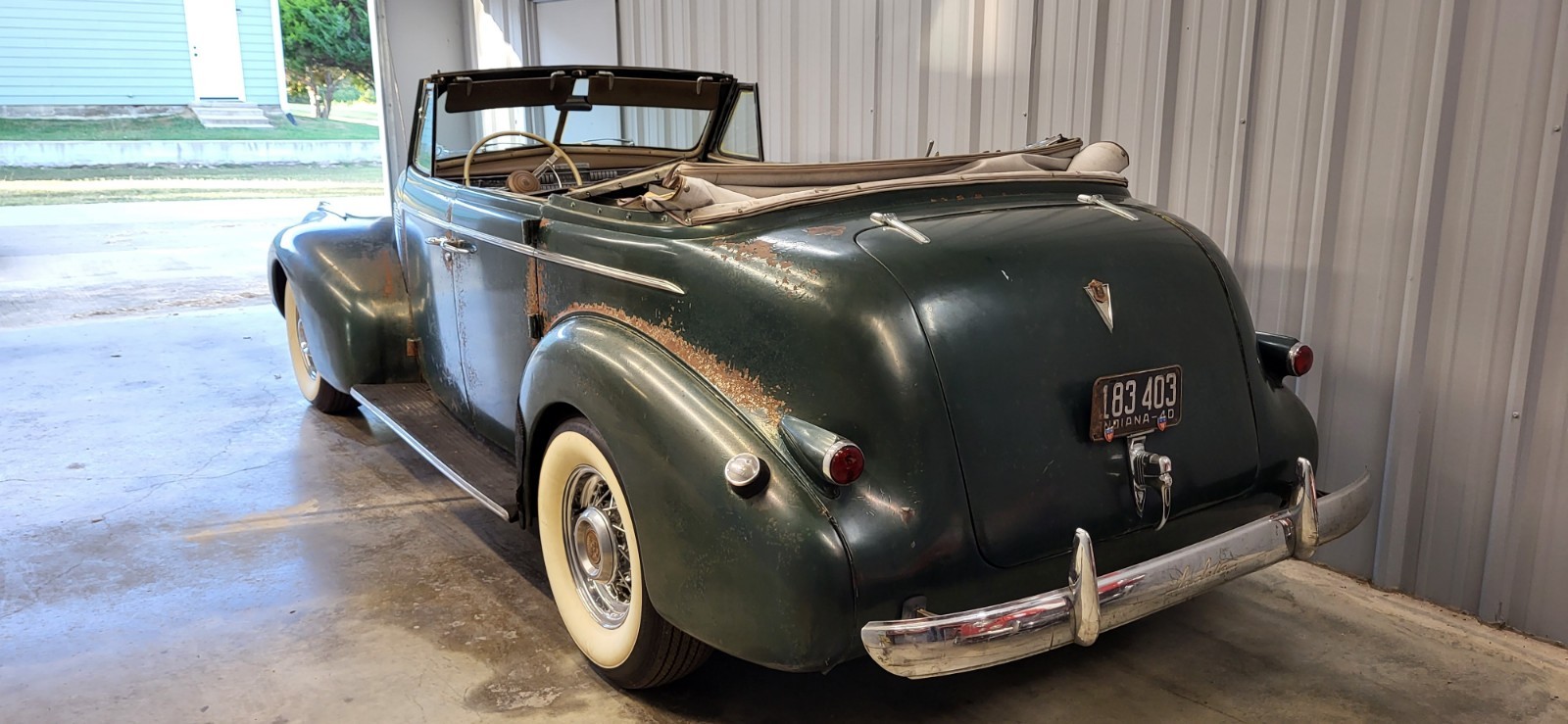 Cadillac-LA-SALLE-1940-Convertible-2