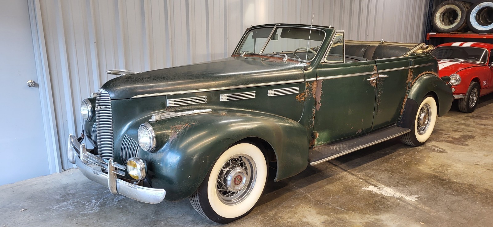 Cadillac-LA-SALLE-1940-Convertible