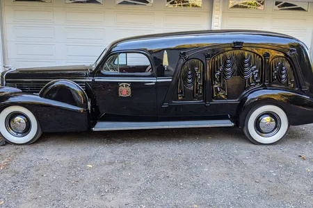 Cadillac-Lasalle-1933-3