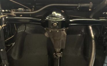 Cadillac-Series-62-1940-Metallic-Gray-Oxblood-10