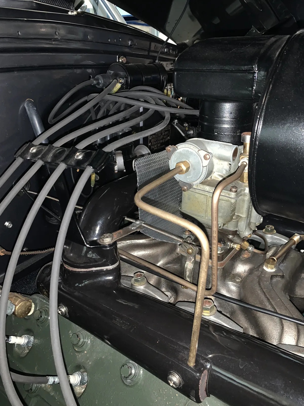 Cadillac-Series-62-1940-Metallic-Gray-Oxblood-14