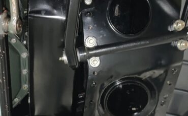 Cadillac-Series-62-1940-Metallic-Gray-Oxblood-8