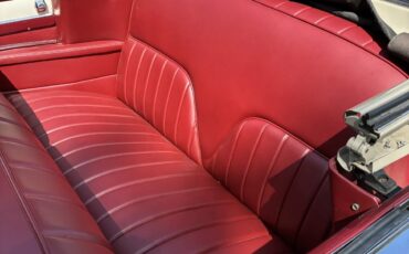 Cadillac-Series-62-1953-Alpine-White-Burgundy-17