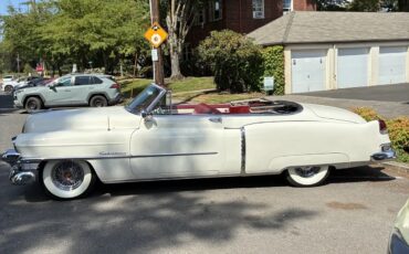 Cadillac-Series-62-1953-Alpine-White-Burgundy-2