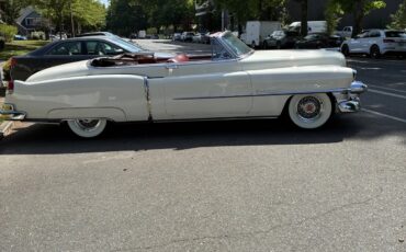 Cadillac-Series-62-1953-Alpine-White-Burgundy-4