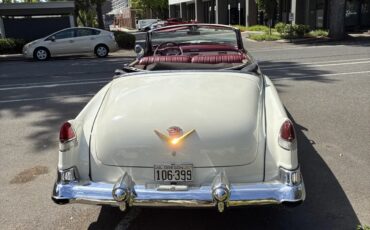 Cadillac-Series-62-1953-Alpine-White-Burgundy-7