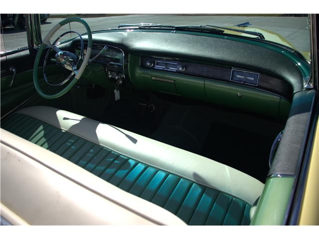 Cadillac-Series-62-1954-Convertible-13