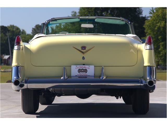 Cadillac-Series-62-1954-Convertible-25