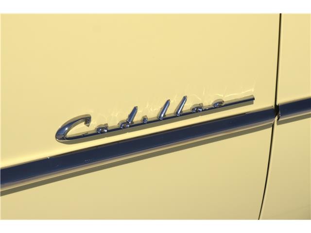 Cadillac-Series-62-1954-Convertible-39
