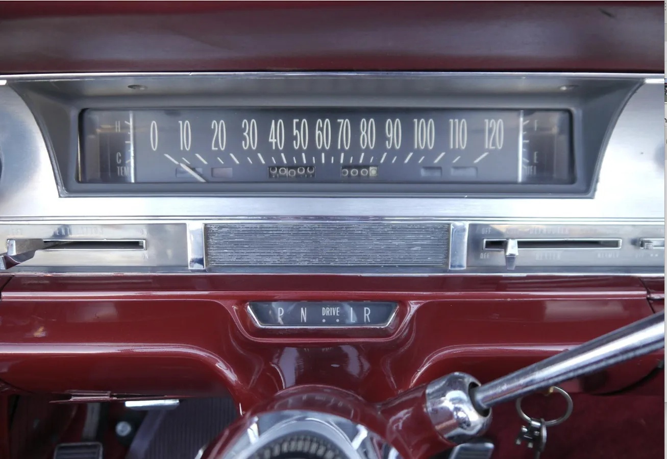 Cadillac-Series-62-1962-Pompeian-Red-White-15