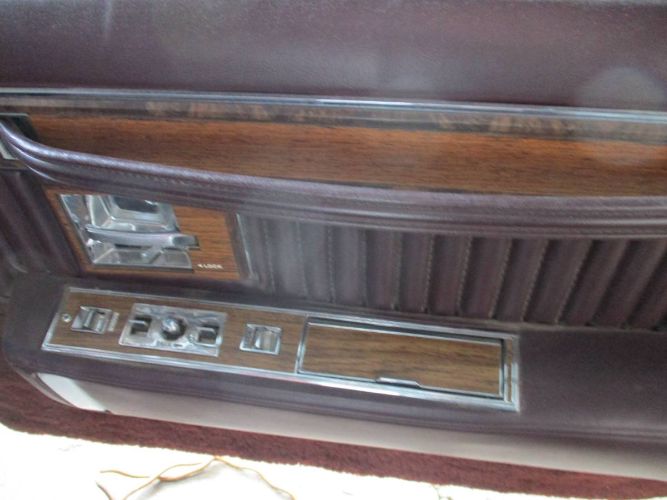 Cadillac-Seville-1980-White-8