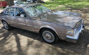 Cadillac-Seville-1983-Brier-Brown-amp-Champagne-Brier-Brown-Cloth