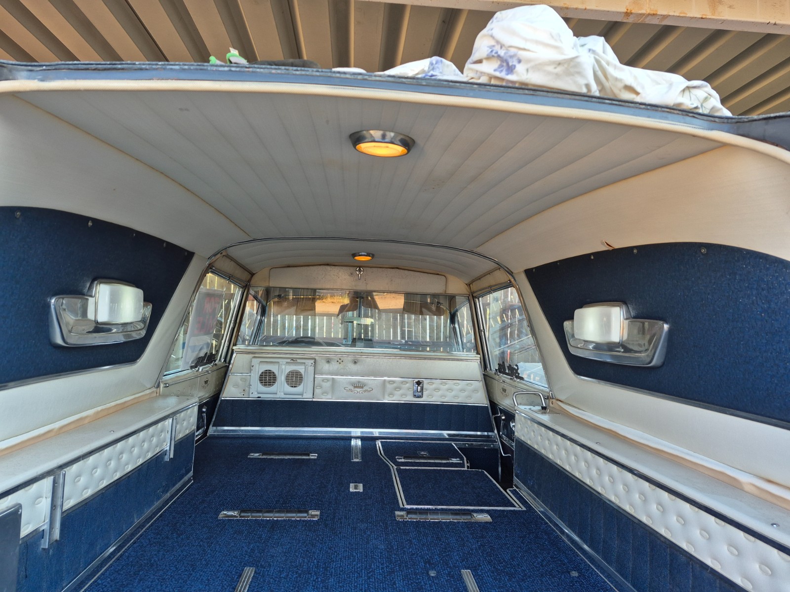 Cadillac-Superior-1962-Hearse-12
