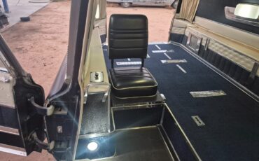 Cadillac-Superior-1962-Hearse-15