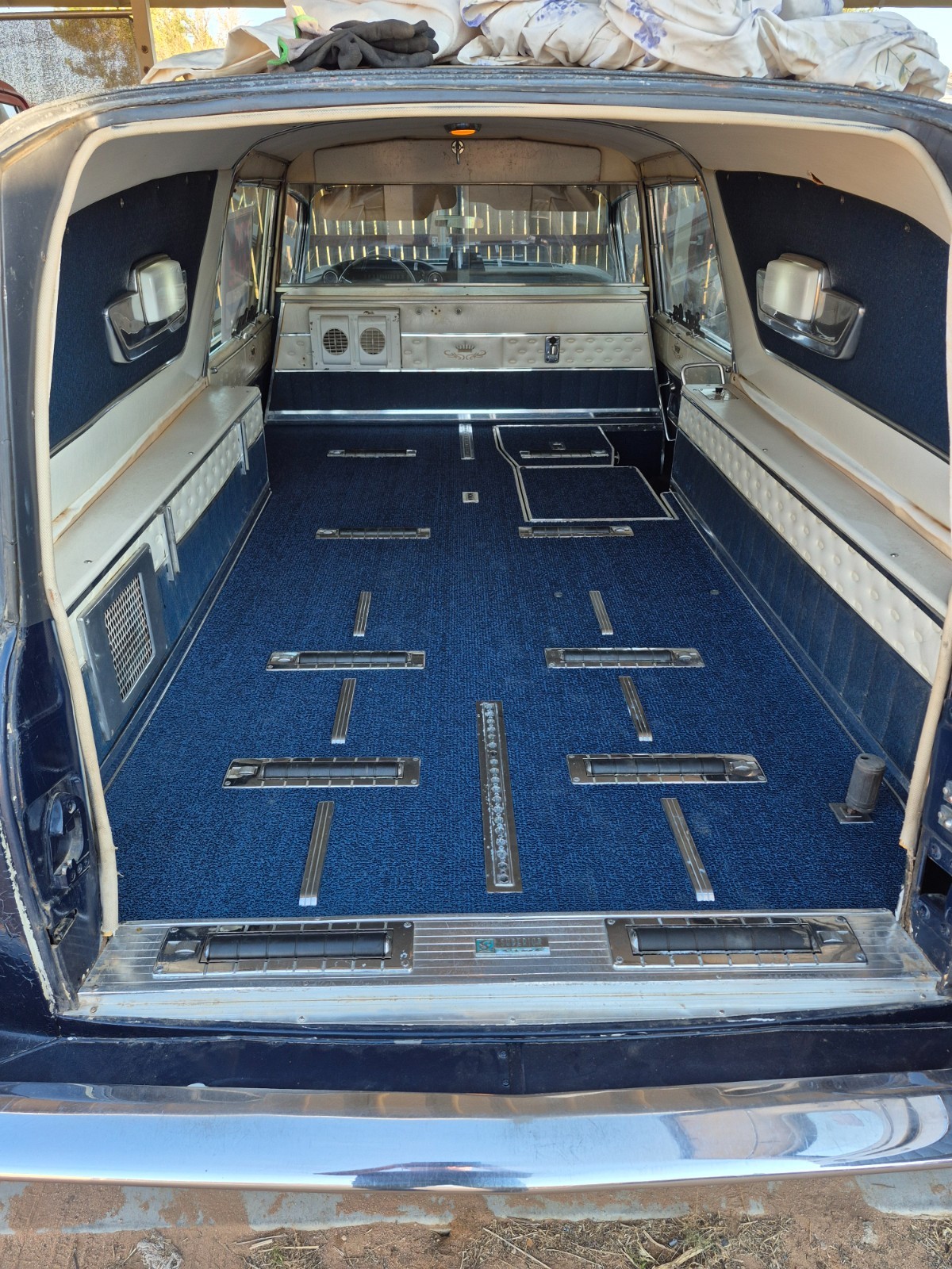 Cadillac-Superior-1962-Hearse-9