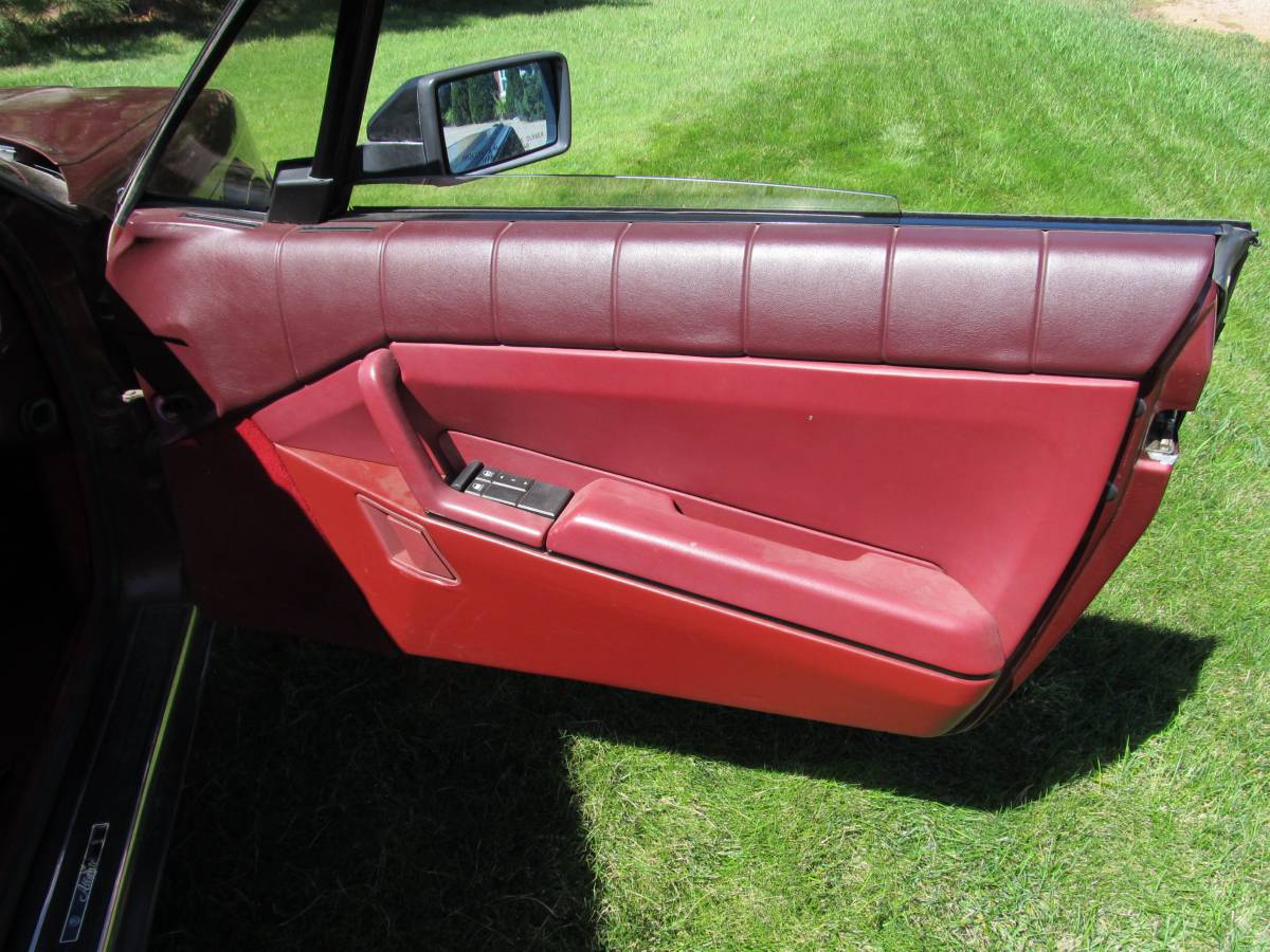 Cadillac-allante-1987-red-2