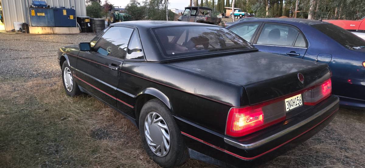 Cadillac-allante-1988-black-1