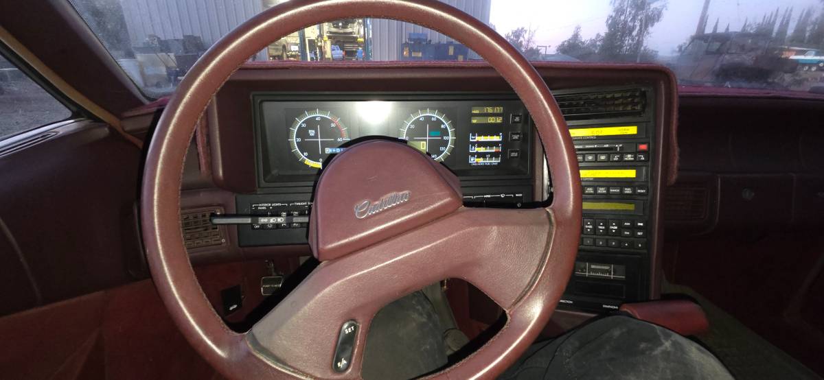 Cadillac-allante-1988-black-4