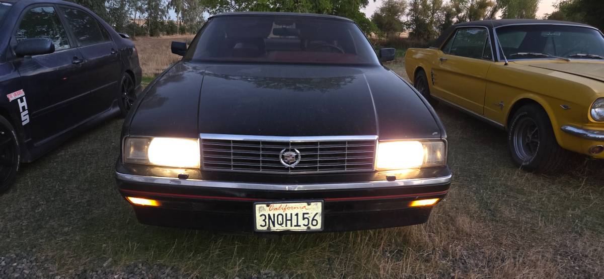 Cadillac-allante-1988-black-7