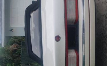 Cadillac-allante-1989-white-5
