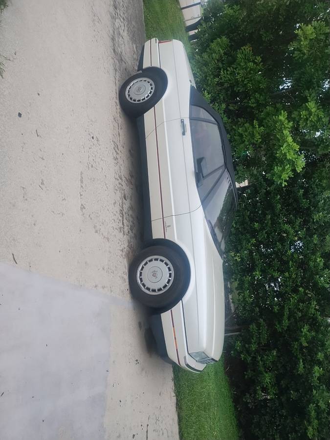 Cadillac-allante-1989-white