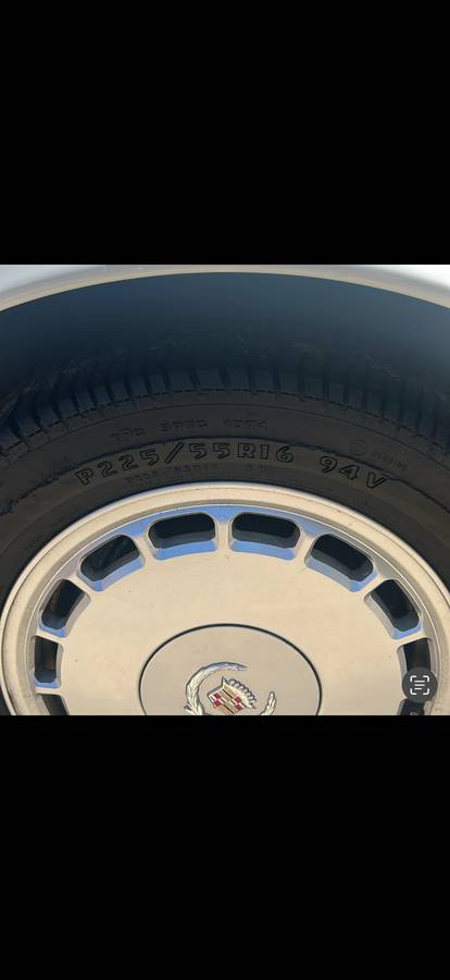 Cadillac-allante-1993-3