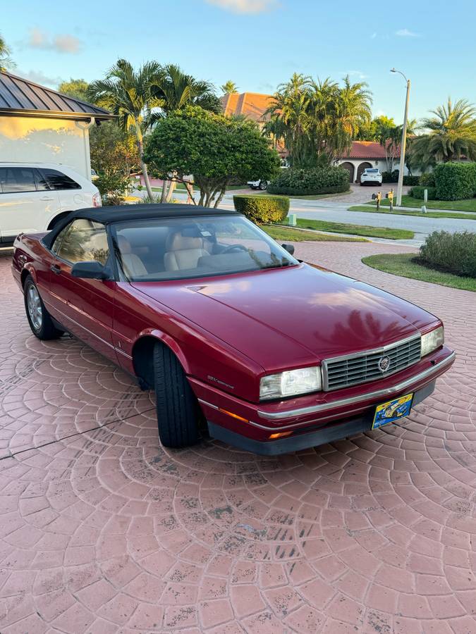Cadillac-allante-1993-red