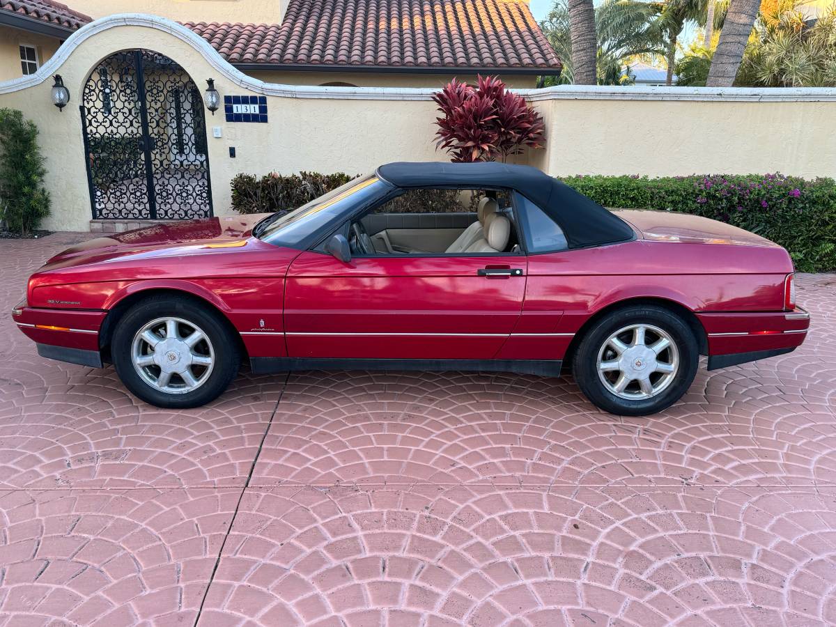 Cadillac-allante-1993-red-2