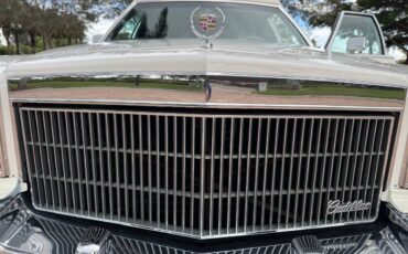 Cadillac-brougham-1992-white-13