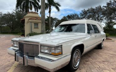 Cadillac-brougham-1992-white-20
