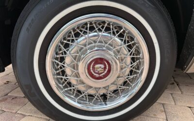 Cadillac brougham 1992