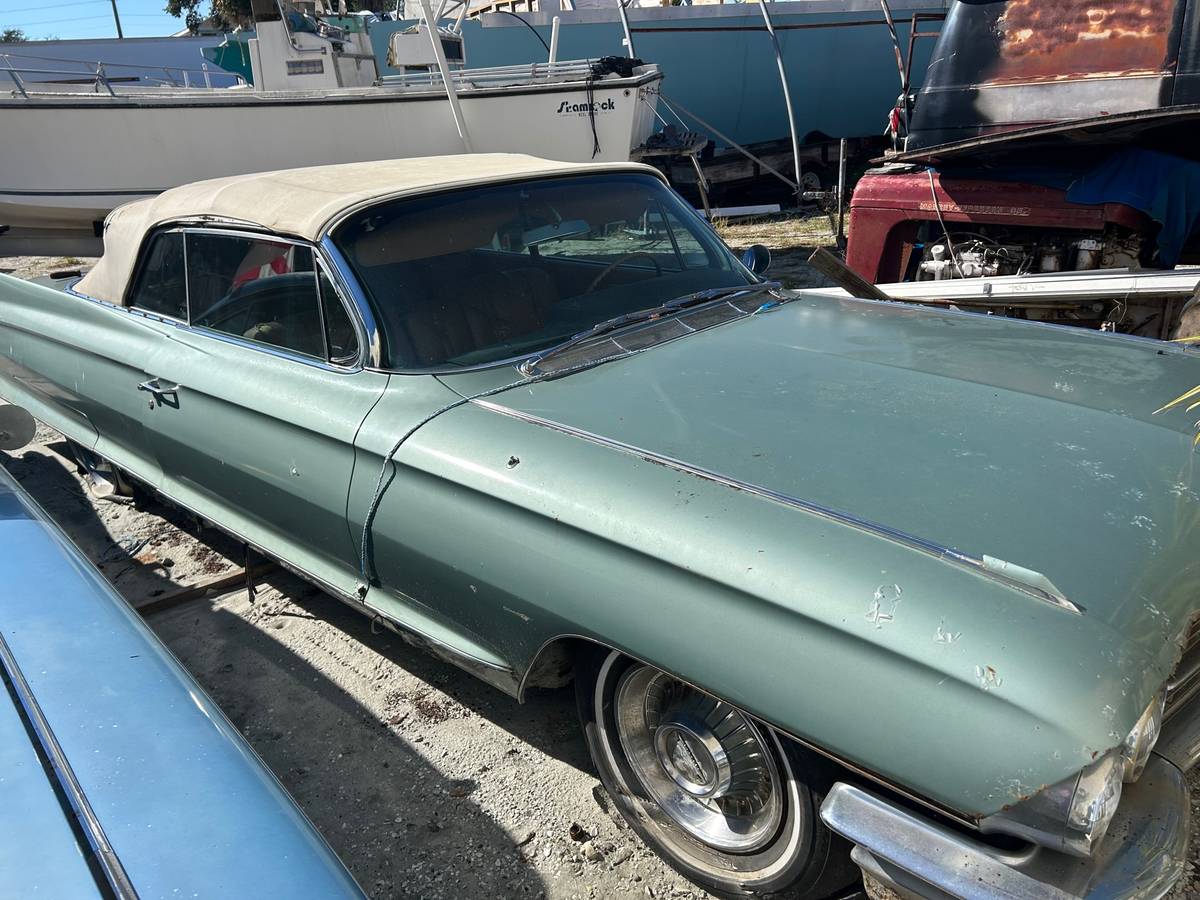 Cadillac-convertible-1962-1