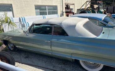 Cadillac-convertible-1962-2
