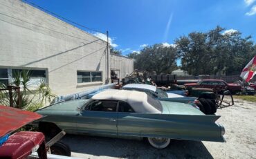 Cadillac-convertible-1962-3