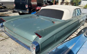 Cadillac-convertible-1962-9