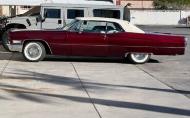 Cadillac-coupe-de-ville-1968-red